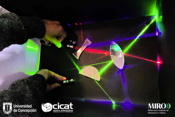 Nuevo espacio interactivo busca acercar fenómenos de la luz a la comunidad de Concepción y sus alrededores 